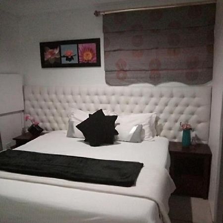 130 Market Bed And Breakfast โจฮันเนสเบิร์ก ภายนอก รูปภาพ